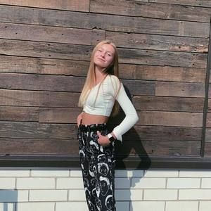 Meet your Posher, Summer